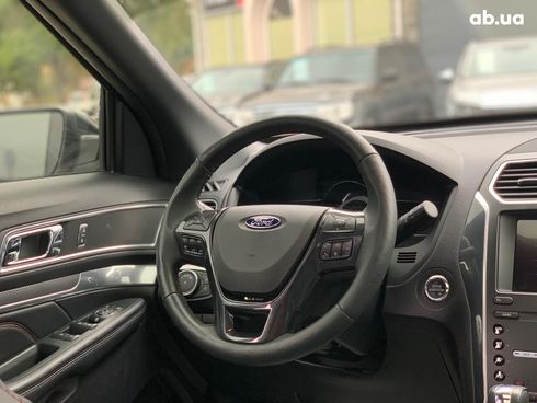 Ford Explorer 2018 белый - фото 46