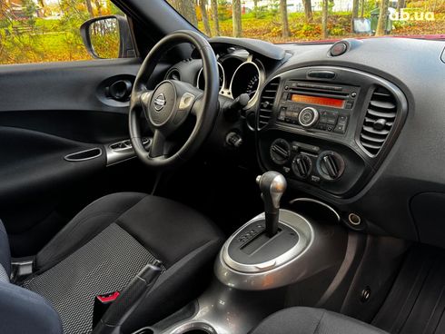 Nissan Juke 2018 красный - фото 25