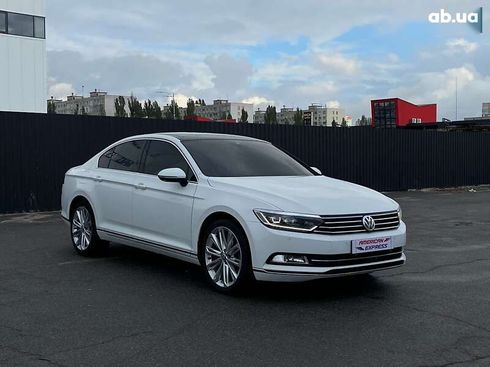 Volkswagen Passat 2018 - фото 5