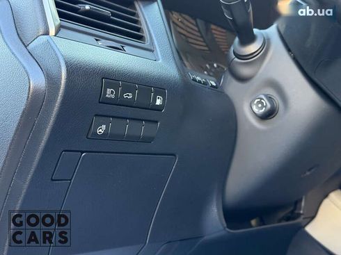 Lexus RX 2018 - фото 26