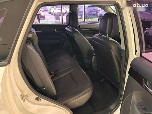 Kia Sorento 2012 - фото 20