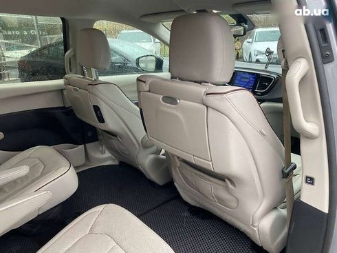 Chrysler Pacifica 2016 - фото 22