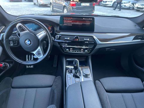 BMW 5 серия 2021 черный - фото 18