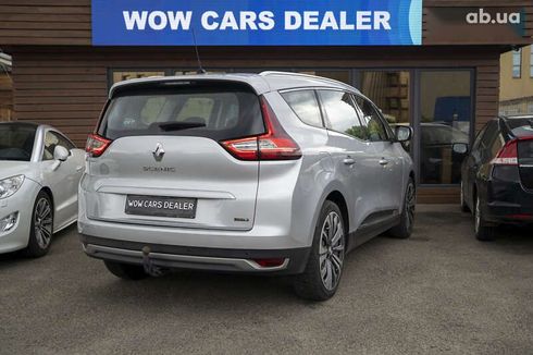 Renault Scenic 2017 - фото 10