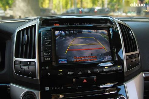 Toyota Land Cruiser 2014 - фото 16