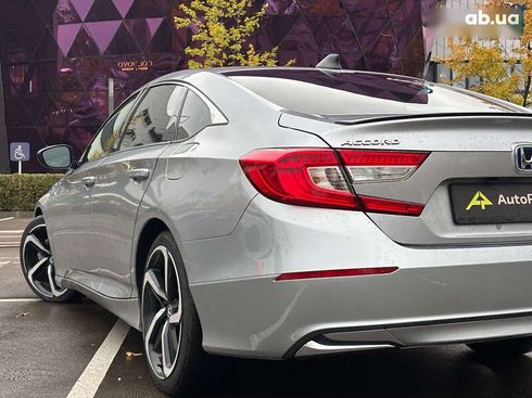 Honda Accord 2022 - фото 10