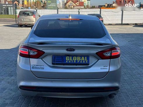 Ford Fusion 2015 - фото 20