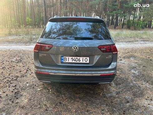Volkswagen Tiguan Allspace 2018 серый - фото 7