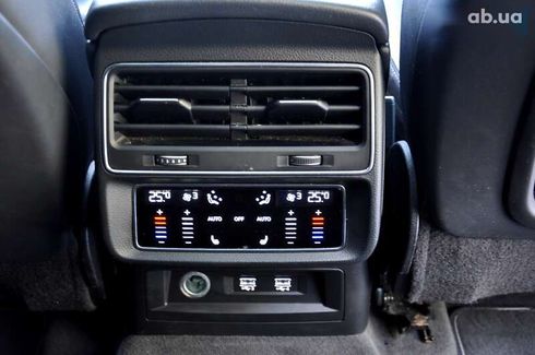 Audi Q8 2019 - фото 29