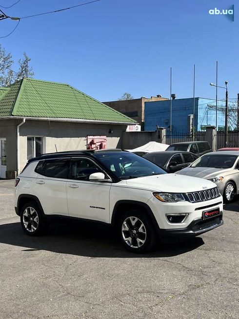 Jeep Compass 2018 - фото 4