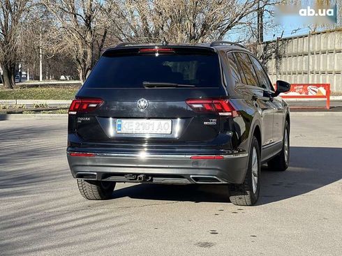 Volkswagen Tiguan 2018 - фото 26