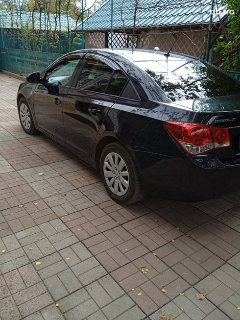 Chevrolet Cruze 2010 черный - фото 5