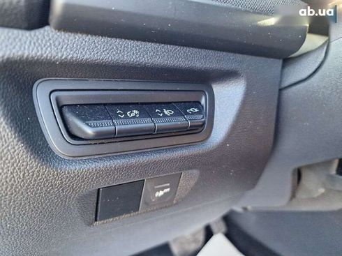 Renault Zoe 2020 - фото 19