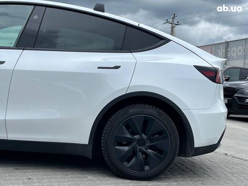 Tesla Model Y 2024 белый - фото 7
