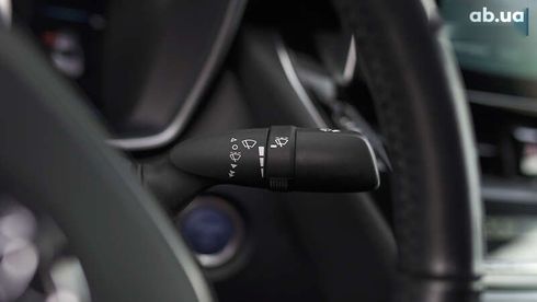 Toyota Corolla 2020 - фото 19