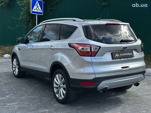 Ford Escape 2017 - фото 10