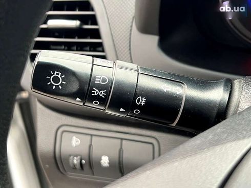 Hyundai Accent 2019 - фото 25
