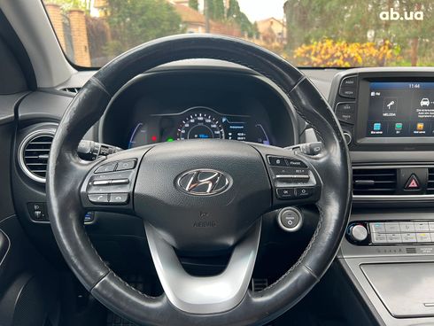 Hyundai Kona Electric 2019 белый - фото 13