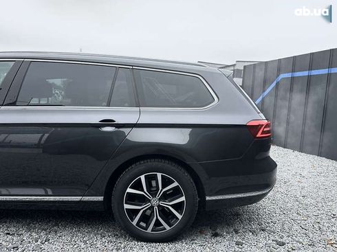 Volkswagen Passat 2018 - фото 11