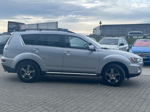 Mitsubishi Outlander 2012 серый - фото 24