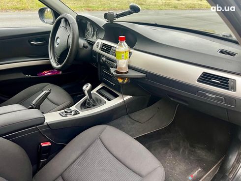 BMW 3 серия 2009 черный - фото 11