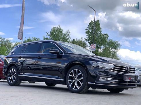 Volkswagen Passat 2021 - фото 8