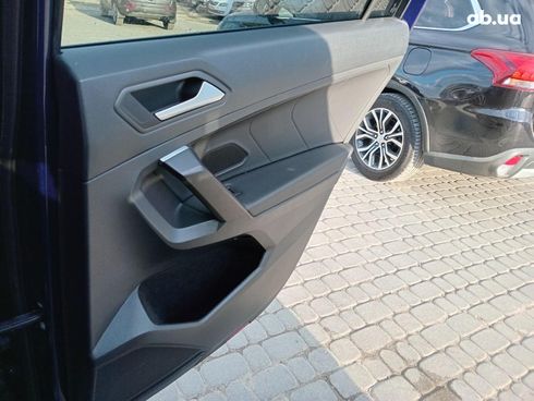 Volkswagen Tiguan 2021 синий - фото 32