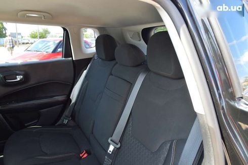 Jeep Compass 2017 - фото 10