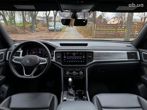 Volkswagen Atlas 2023 серый - фото 30