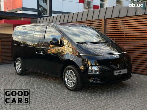 Hyundai Staria 2023 - фото 9