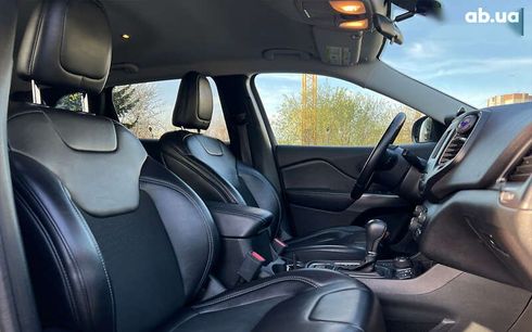 Jeep Cherokee 2018 - фото 11