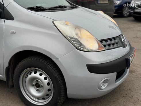 Nissan Note 2008 серый - фото 4