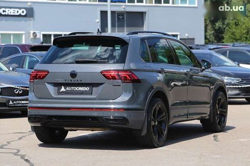 Volkswagen Tiguan 2022 - фото 8