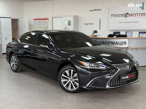 Lexus ES 2018 - фото 2