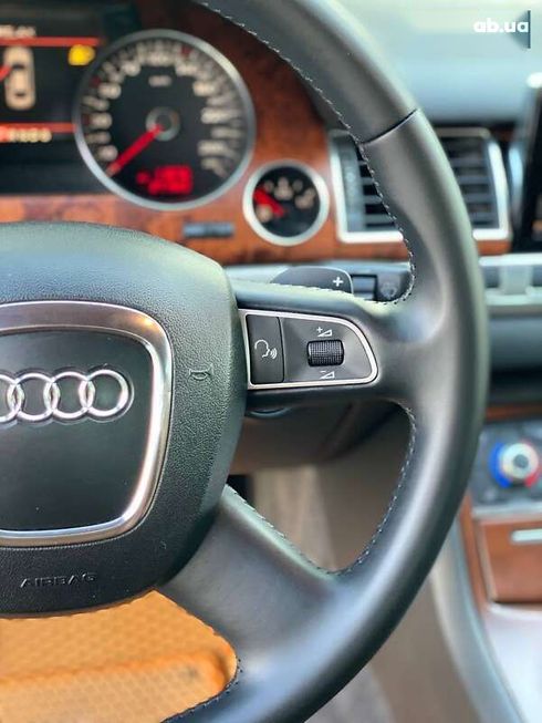 Audi A8 2009 - фото 30