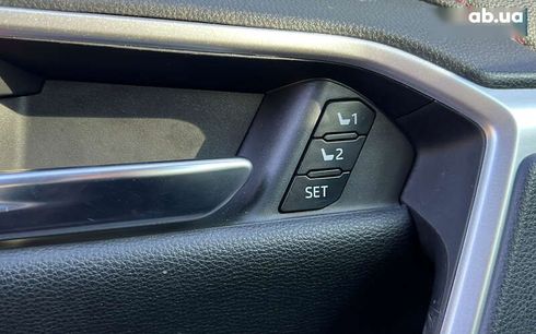 Toyota RAV4 2021 - фото 22