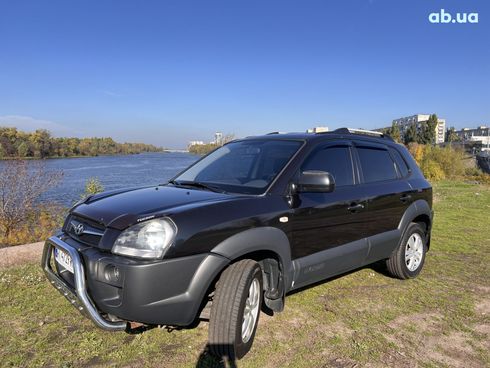 Hyundai Tucson 2011 черный - фото 2