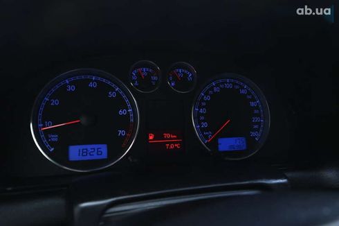 Volkswagen Passat 2003 - фото 19