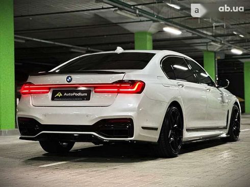 BMW 7 серия 2016 - фото 17