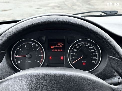 Peugeot 301 2017 белый - фото 12