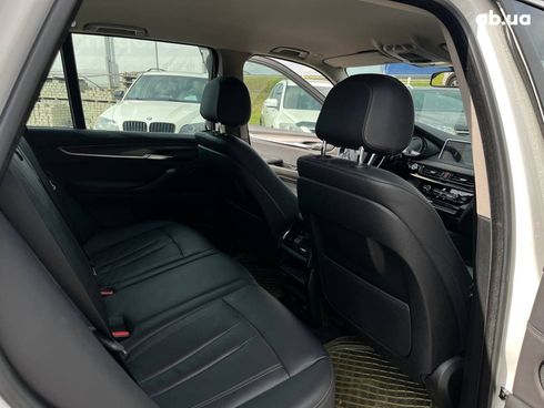 BMW X5 2018 белый - фото 13