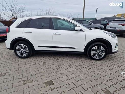 Kia Niro 2021 - фото 15