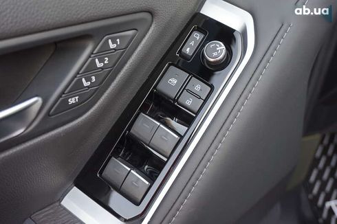 Toyota Land Cruiser 2022 - фото 17