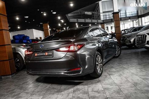 Lexus ES 2022 - фото 12