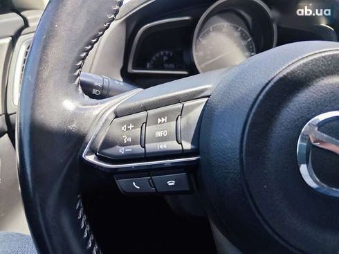 Mazda 3 2017 - фото 18