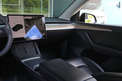 Tesla Model Y 2021 - фото 12