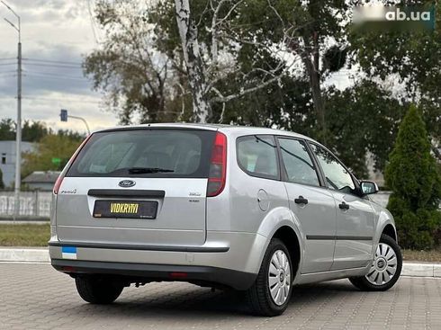 Ford Focus 2005 - фото 10