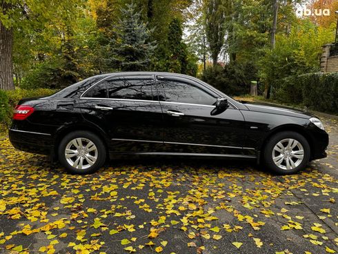 Mercedes-Benz E-Класс 2010 черный - фото 6