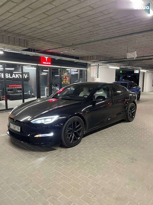 Tesla Model S 2022 - фото 14
