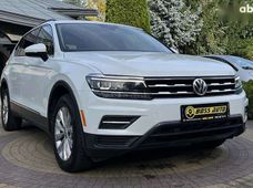 Продажа б/у Volkswagen Tiguan 2017 года - купить на Автобазаре